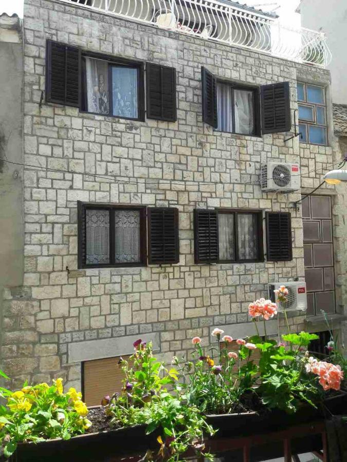 Suncica Apartments Kastela Ngoại thất bức ảnh