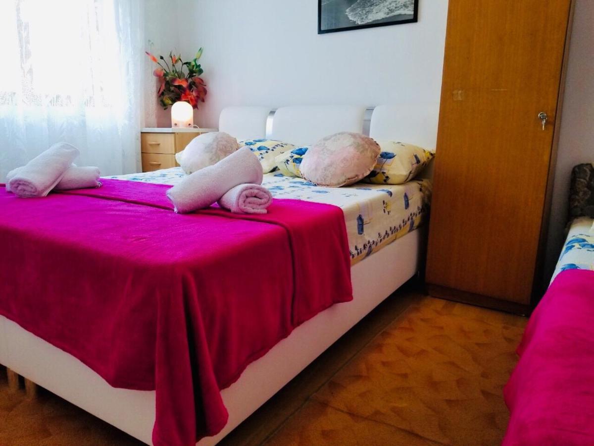 Suncica Apartments Kastela Ngoại thất bức ảnh
